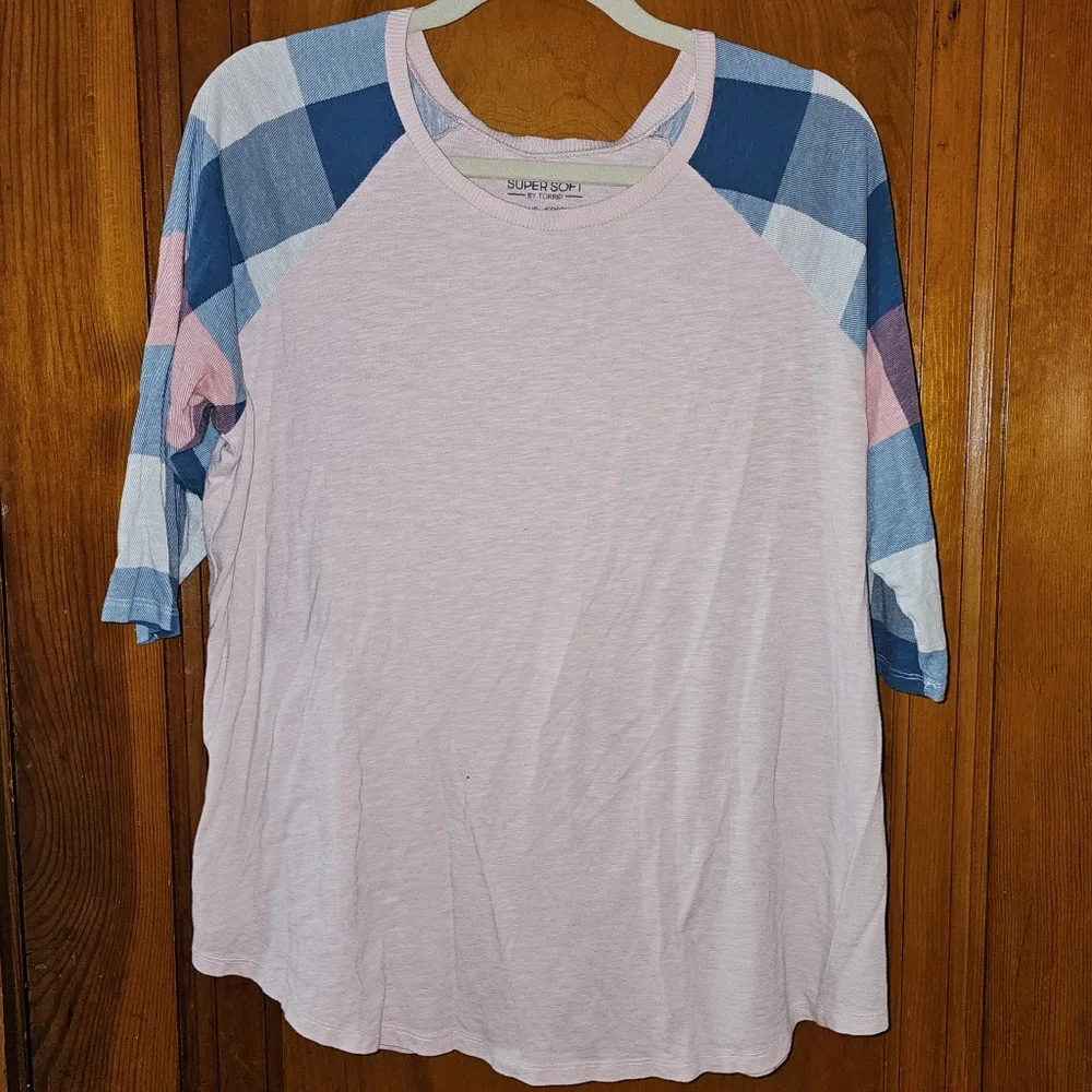 Torrid Top - Picture 1 of 4